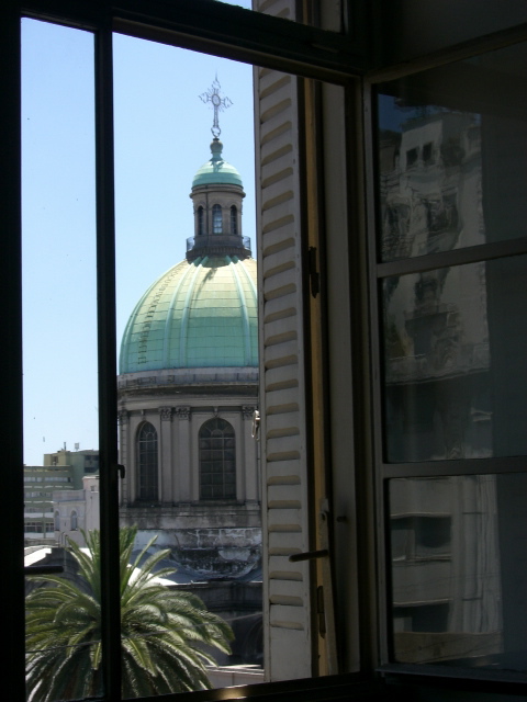 UNA VENTANA AL MUNDO